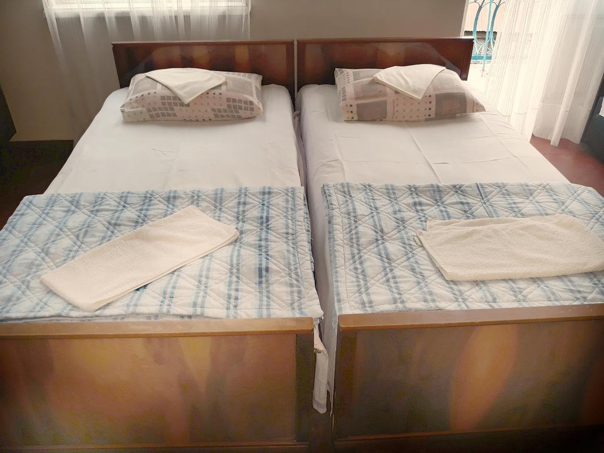 Achi Guest House Makhinjauri Ngoại thất bức ảnh